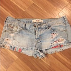 Hollister Size 7